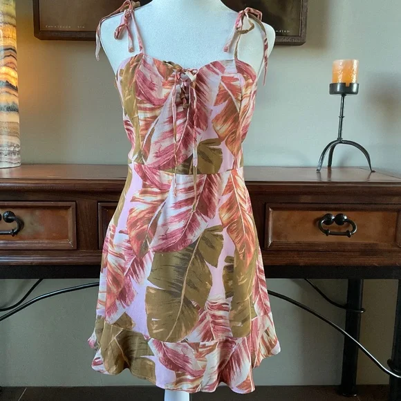 Forever 21 | Dresses | Forever 2 Tropical Leaf Sun Dress Pinkmulti Size M |  Poshmark